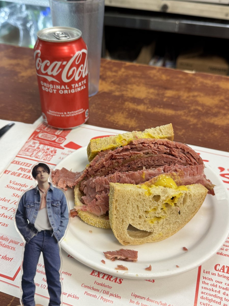ek_panini's tweet photo. またクロードの世界にトリップしてる
モントリオールまた行きたいなぁ https://t.co/n2S30Jf3RT
