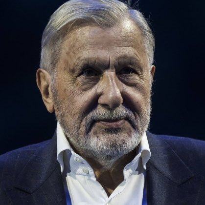 nadalprop_'s tweet photo. 🚨🎙️Ilie Năstase, former World No. 1:

“The best player I have ever seen is still Nadal. Winning Roland-Garros 14 times is worth more than any other Grand Slam.” https://t.co/cVWLvbhmK9