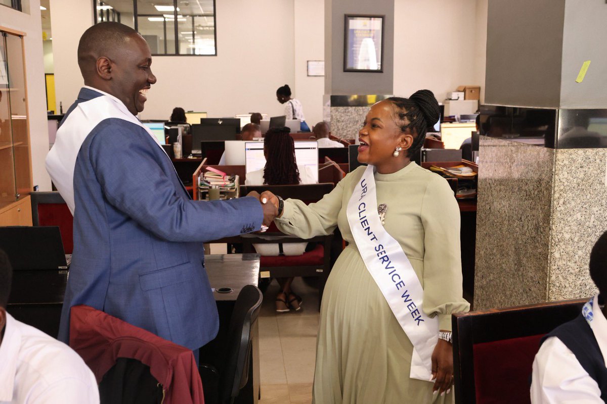 URAuganda's tweet photo. Day 2 | Acting Commissioner General, Abel Kagumire appreciating URA Staff for supporting the clients.

#URACSW2026
#FFeBanno https://t.co/0ApNopd1w1