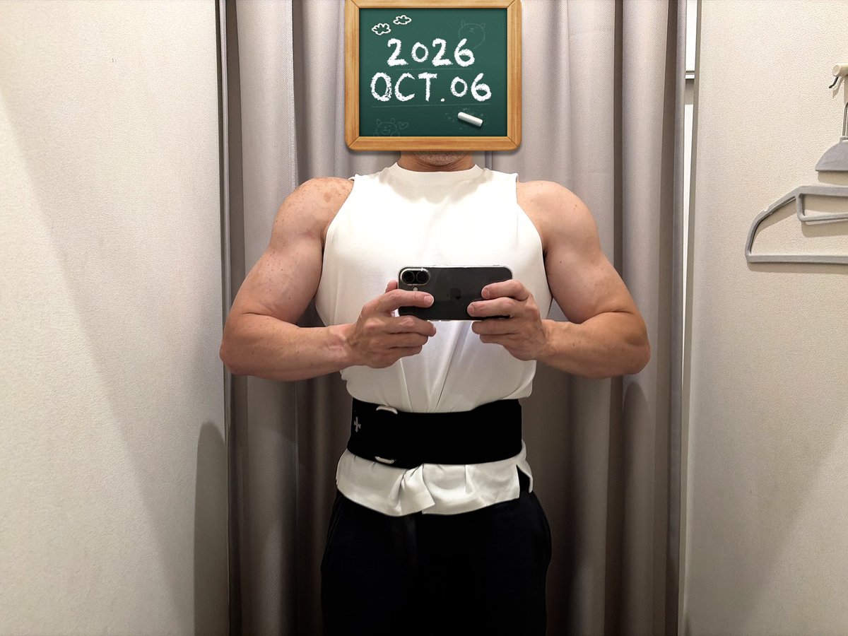 harazzi4793's tweet photo. 今日の朝トレは肩💪朝はちょっと時間切れ
マシンリアデルトフライ
サイドレイズ
フェイスプル
インクラインサイドレイズ
#筋トレ https://t.co/FlCmdAyd0C
