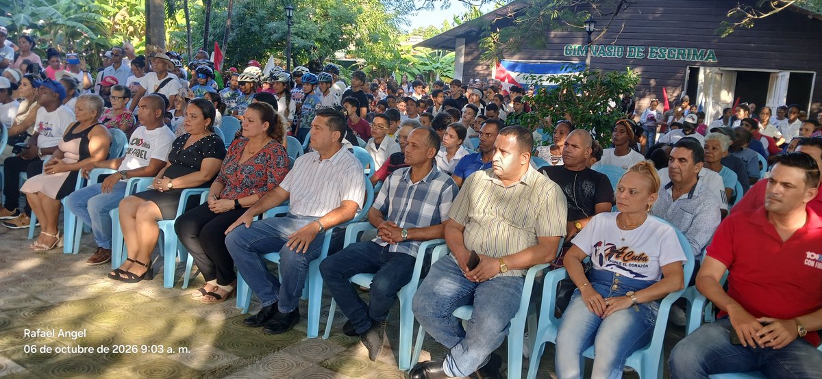 DPELasTunas's tweet photo. Acto provincial en el memorial de #LasTunas por los 73 caídos del horrendo crimen de Barbados, a 50 años. Memoria, homenaje y firmeza contra el terrorismo. #CubaViveEnSuHistoria #NoAlTerrorismo https://t.co/nAa7GFR9eP
