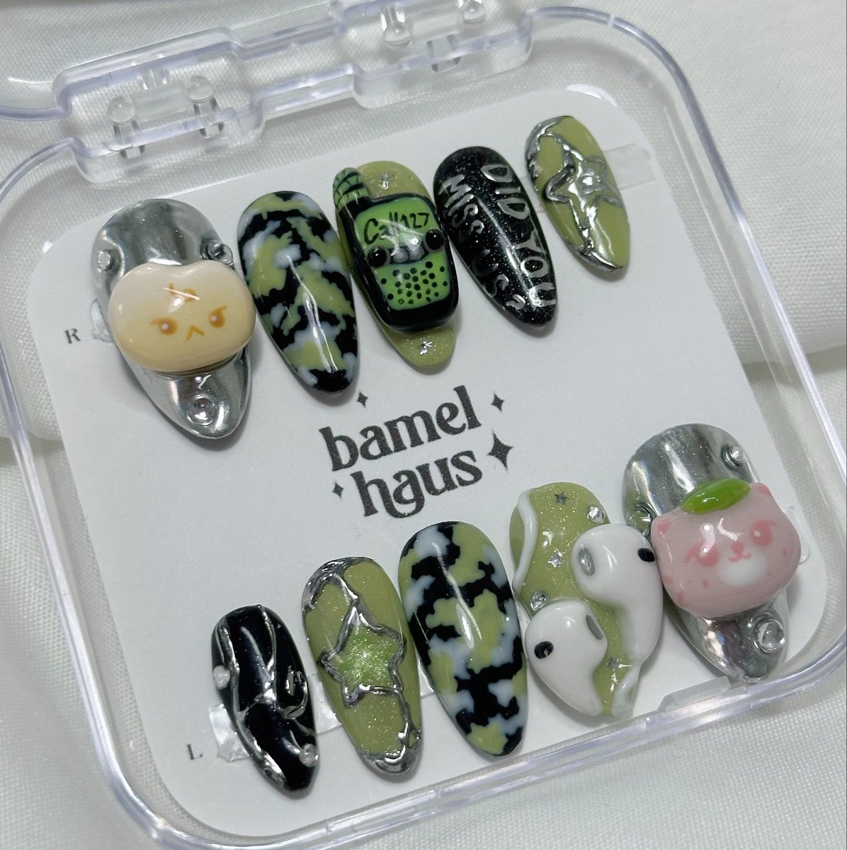 bamelhausnail's tweet photo. บลิ้งก��้ 💚 

งานสั่งทำ made to order 🫒
𐙚 ฟรีกาวน้ำ, กาวซิลิโคน, อุปกรณ์ติด ทุกออเดอร์
𐙚 เลือกทรง, เลือกไซส์ได้
𐙚 ยื่นเรฟ, ออกแบบใหม่ได้

🤍 Thanks for trusting us with your nails. 💅

#เล็บปลอม #เล็บปลอมสำเร็จรูป #nct127 https://t.co/1KoaVbpayi