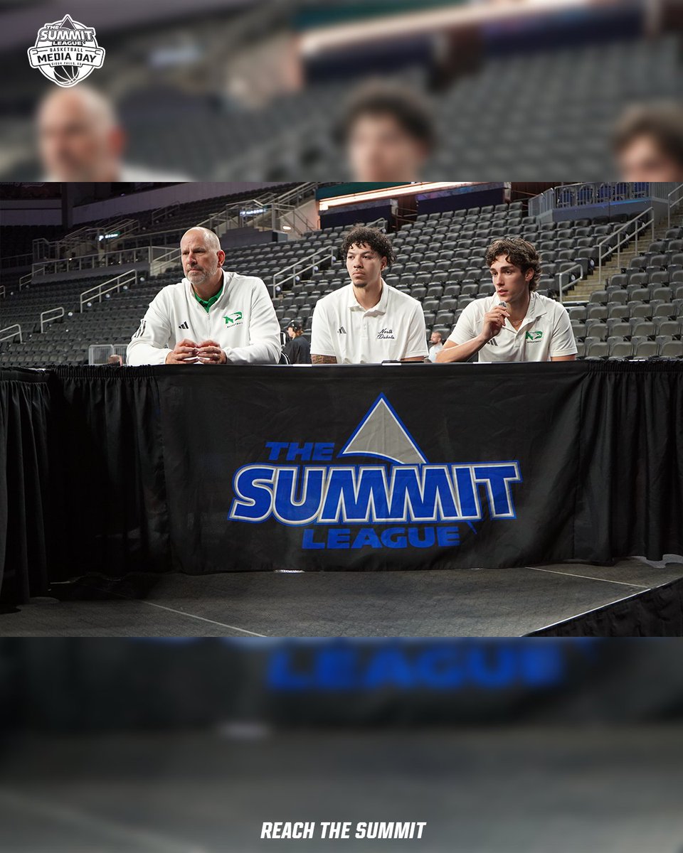 SummitHoops's tweet photo. Day ✌️ of media day is in full swing!

#ReachTheSummit x #SummitWBB x #SummitMBBDay ✌️ of media day is in full swing!

#ReachTheSummit x #SummitWBB x #SummitMBB https://t.co/BZXC0Ayfbq