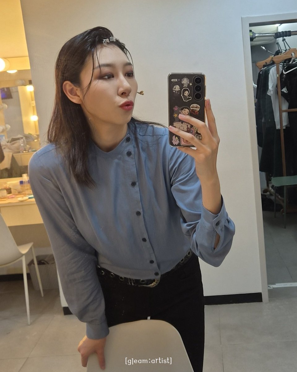 gleamartists's tweet photo. 📷 ʜᴇʟʟᴏ #장보람 
#뮤지컬 #미드나잇앤틀러스 🚪

비지터 役 장보람 배우가
첫공을 잘 올렸습니다💜

“여기 계셨군요, 선생님?
안으로 초대를 좀 해주시겠습니까? 🖤😈💚”

#GLEAMARTIST #JANGBORAM 

2026.10.04 - 11.15
NOL 유니플렉스 1관 https://t.co/hi4ABd58mh