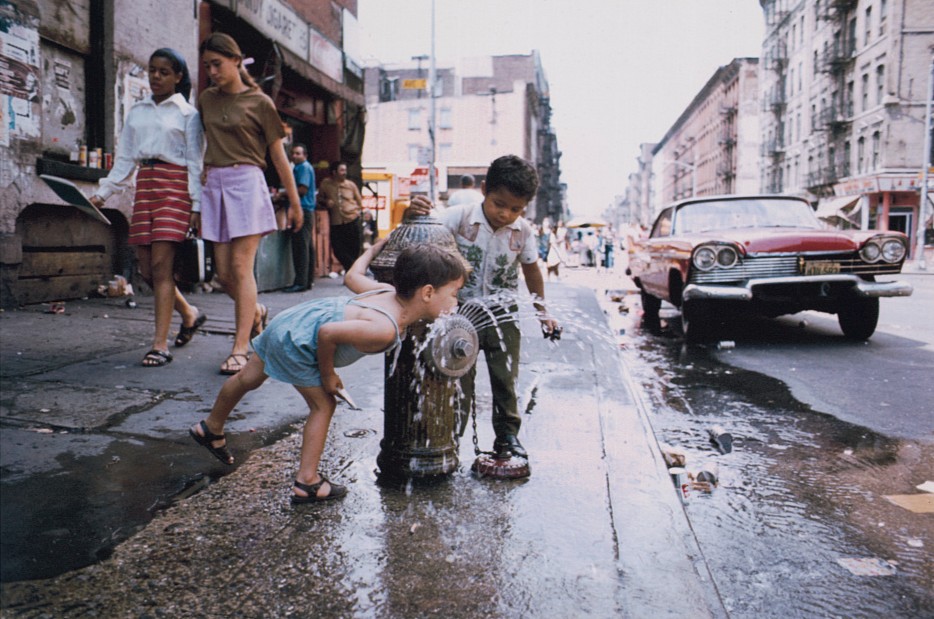 librarycongress's tweet photo. For Hispanic Heritage Month, we’re celebrating Chilean American Camilo José Vergara’s photography. Vergara selected the Library of Congress as the permanent home of his photographic archive in 2013. Here are some gorgeous examples of one of his most expansive subjects: "Old New York City."