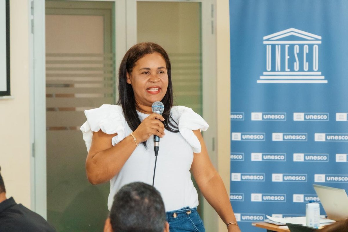 UNESCOHabana's tweet photo. La Ciudad Colonial de Santo Domingo🇩🇴 acoge el taller de prueba de la Caja de Herramientas para la Acción Climática en el #PatrimonioMundial, iniciativa liderada por la @UNESCO, @ICCROM, @ICOMOSy la @IUCN, con el apoyo de los gobiernos de los Países Bajos, Noruega y Australia. https://t.co/ni0aMquVK9