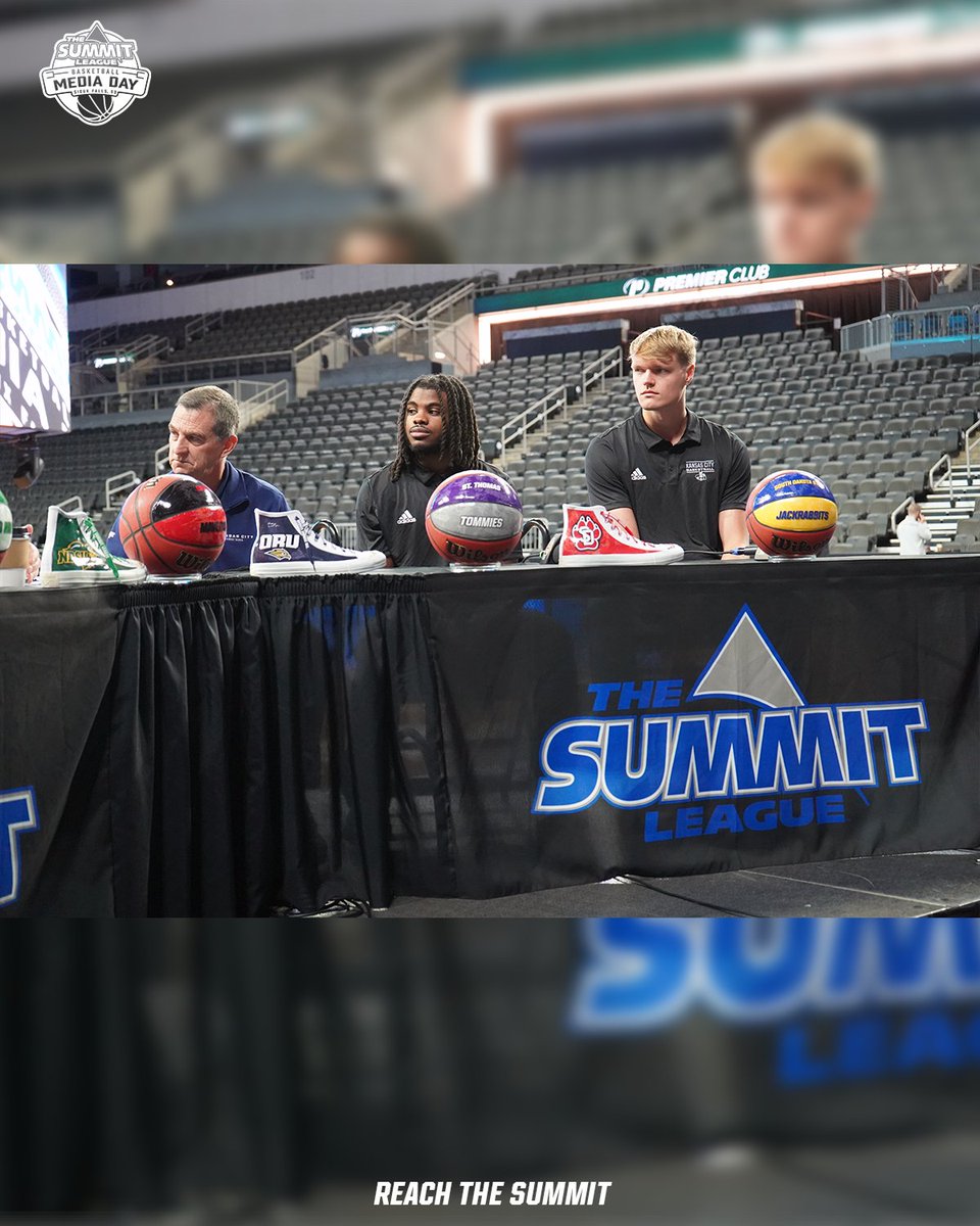 SummitHoops's tweet photo. Day ✌️ of media day is in full swing! 

#ReachTheSummit x #SummitWBB x #SummitMBB https://t.co/qu2t62KHH0