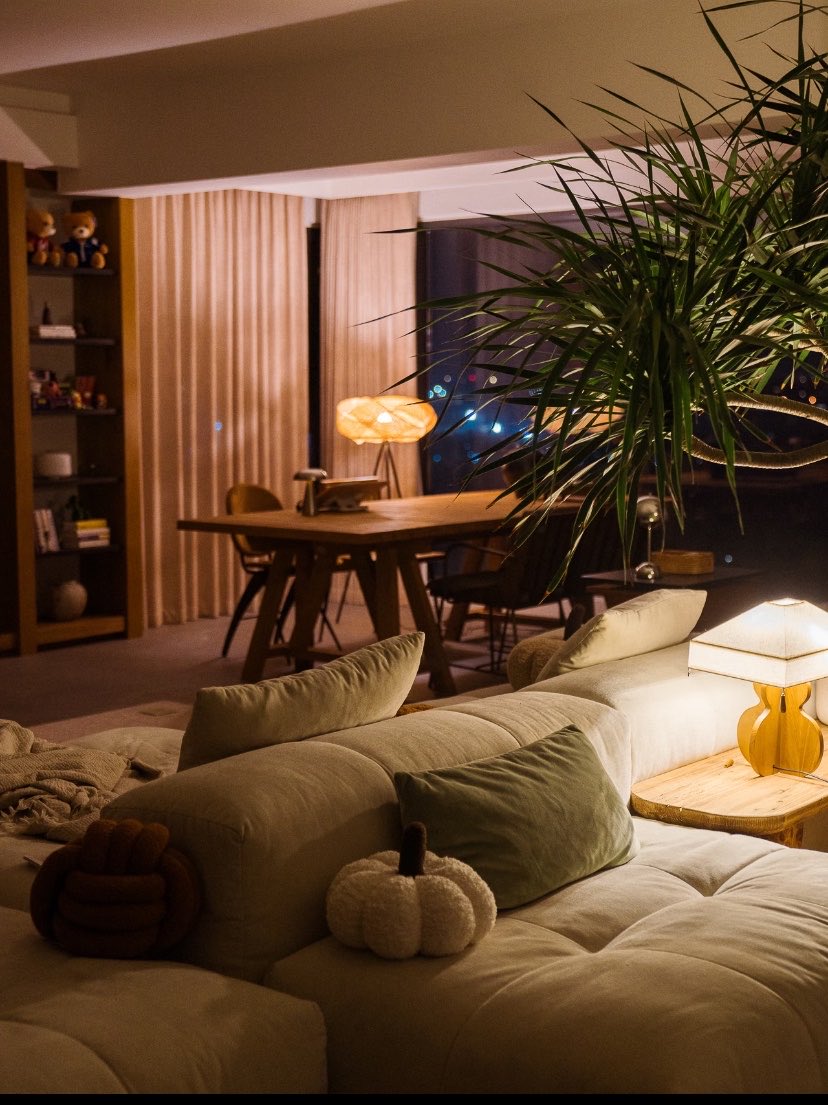 beigecorner97's tweet photo. Nighttime is a Vibe https://t.co/3UyHTYdX0S