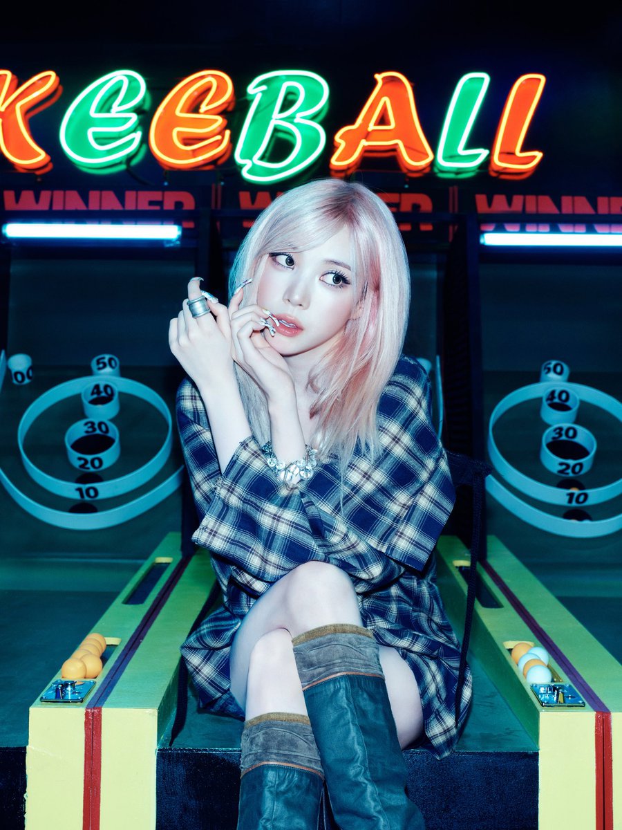 naenarin's tweet photo. 🎮🕹️ https://t.co/pGpxXtSBSY