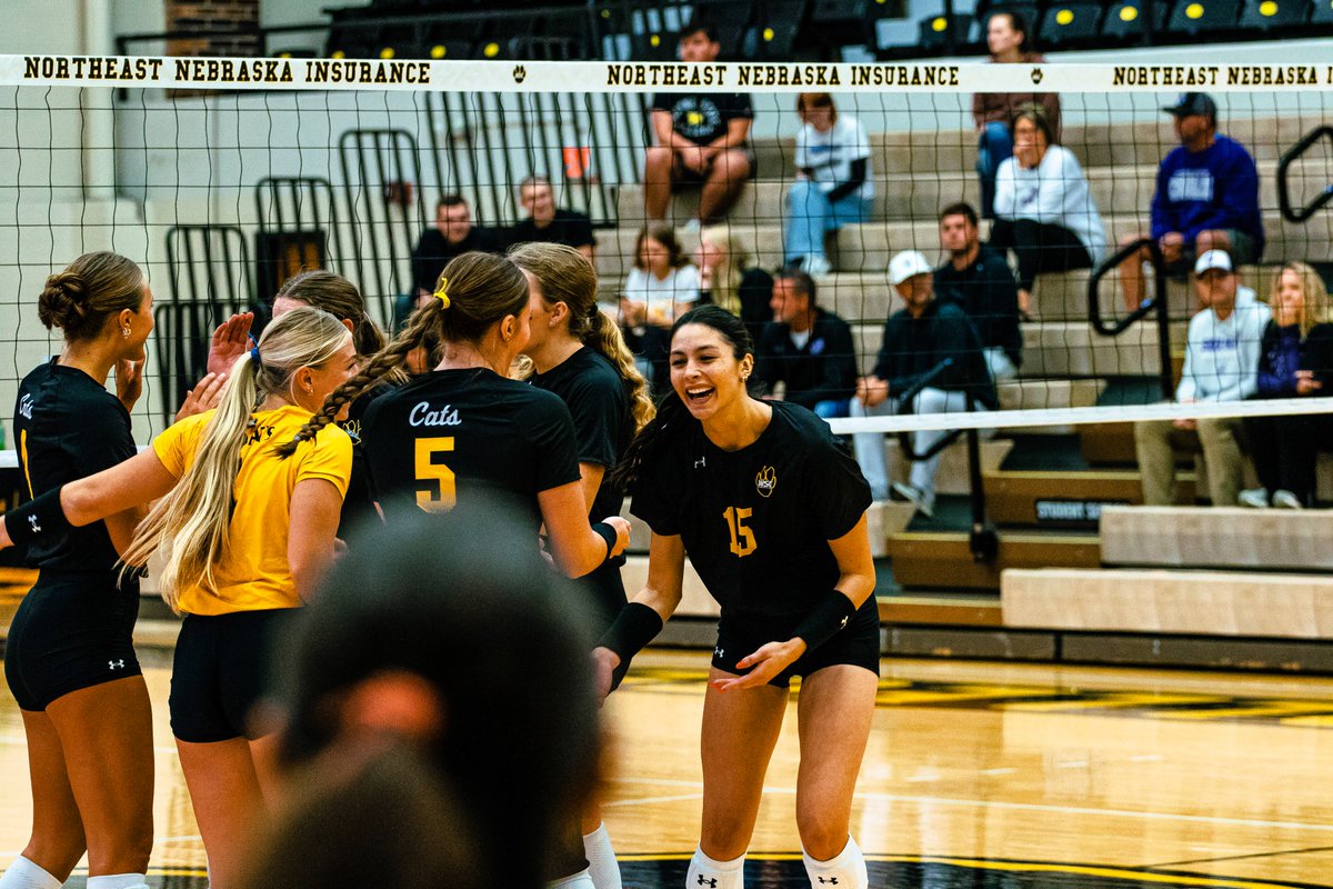 WSCWildcatVB's tweet photo. Back in Rice >>>
10/9 (Autograph Night) vs. University of Mary
10/10 vs. Minot State University
10/16 (Senior Day) vs. Bemidji State University
10/17 vs. University of Minnesota Duluth
10/20 vs. William Jewell College
#TuneUP https://t.co/yHPmxp8lln