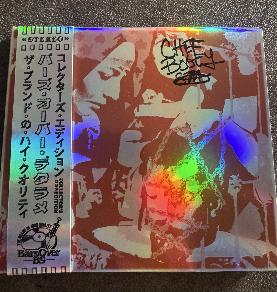 omarshotgun's tweet photo. Thanks to the man @chef_bogey for having me with this one and sign it 🙏 one of my fav projects this year, @kiltheartist cant miss man!!!
KIL THE ARTIST, KIL THE MASTER, KIL THE ARCHITECT

KIL THE ARTIST &amp; CHEF BOGEY - KIL THE CHEF
Holo CD https://t.co/Kd4s7wA8cP