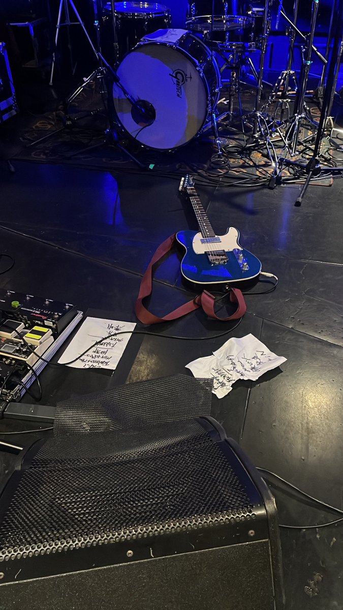 rn3llx's tweet photo. 10/3(土)📍八王子RIPS

ペルシカリア 
5th EP「人には言えない恋ばかり」リリースツアー
『あなたを忘れず歌ばかりツアー2026』

ツアー15日目❕sold out おめでとう𖤐 ̖́- https://t.co/jLij1MXfPA
