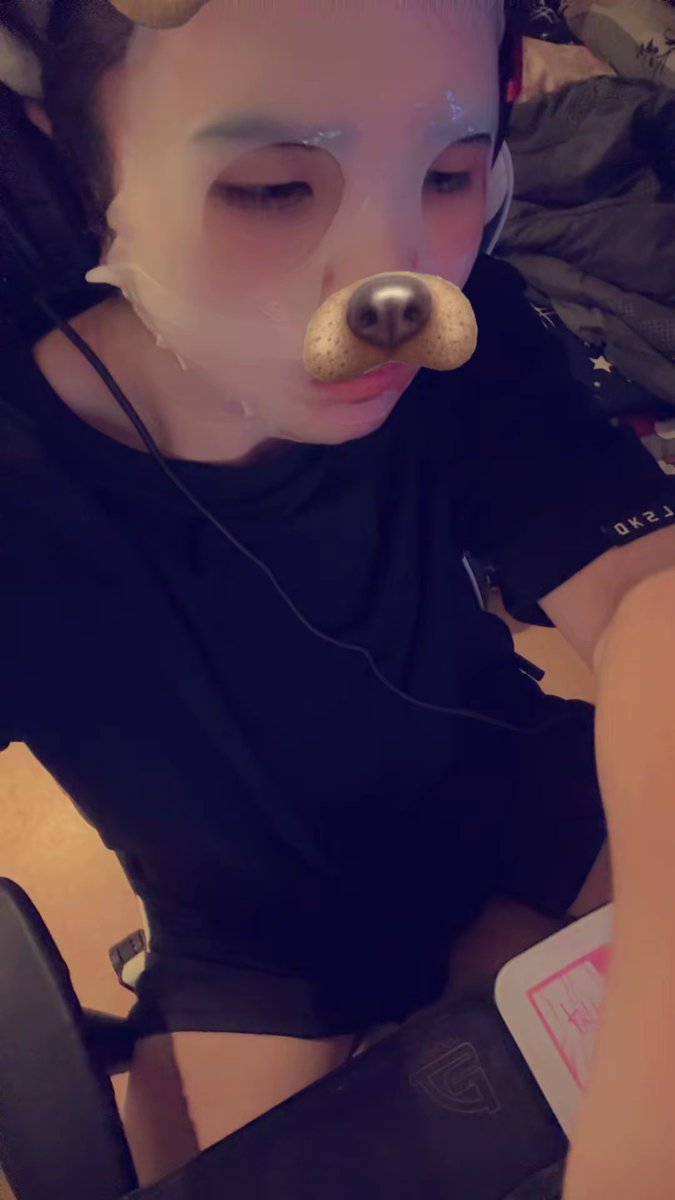 XCutiep's tweet photo. 🐶อิอิอิ https://t.co/fx3ysmVbgB