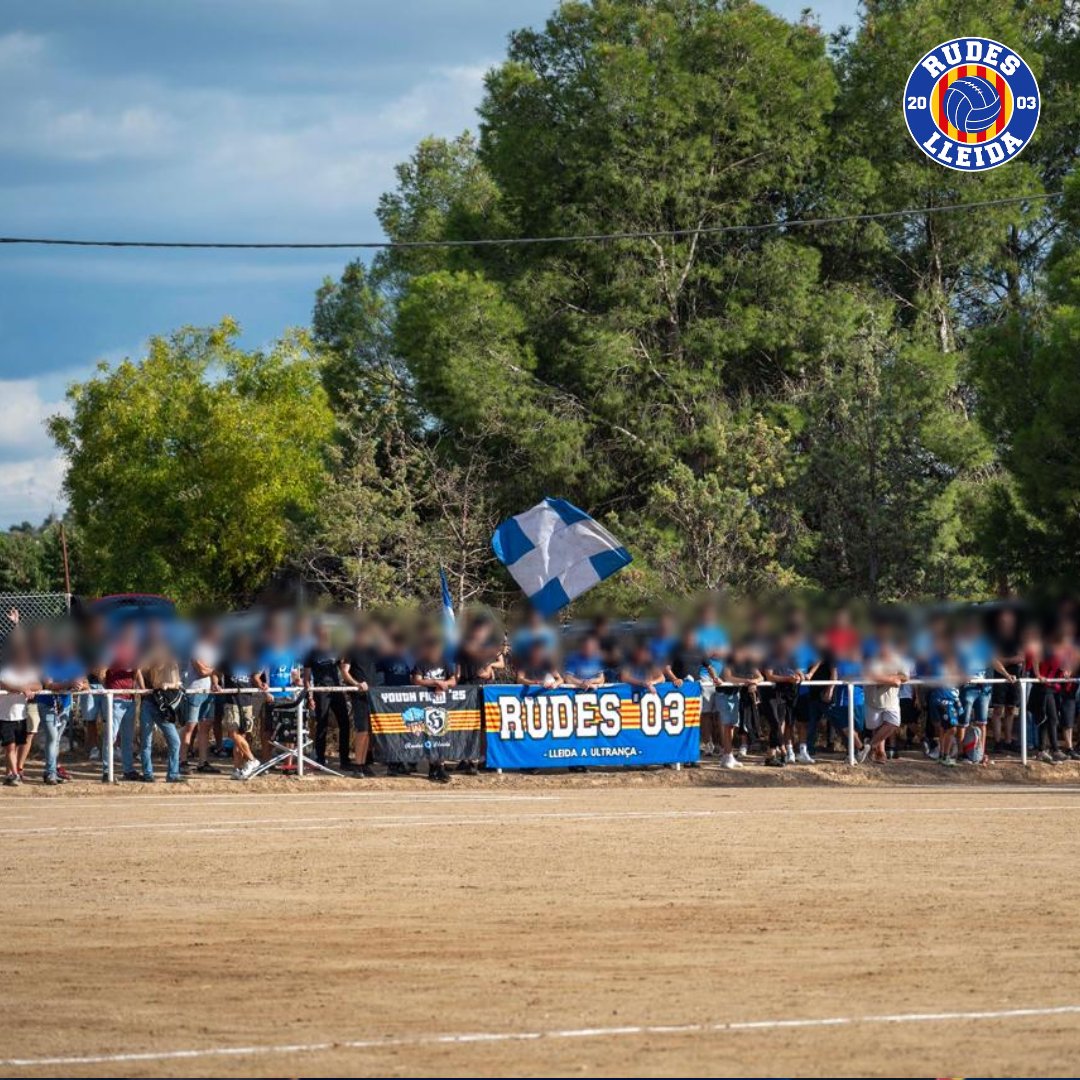 RUDESLLEIDA's tweet photo. Sunyer 2-5 LLEIDA

Primer partit de lliga d’aquesta nova etapa i nosaltres no hi podíem faltar. Des de Quarta Catalana, construint un projecte amb l’objectiu d’arribar a dalt de tot. Avui comença un nou camí, i el volem recórrer plegats sense deixar-te mai sol.

C’mon Rudes! https://t.co/w0dNHtbItd