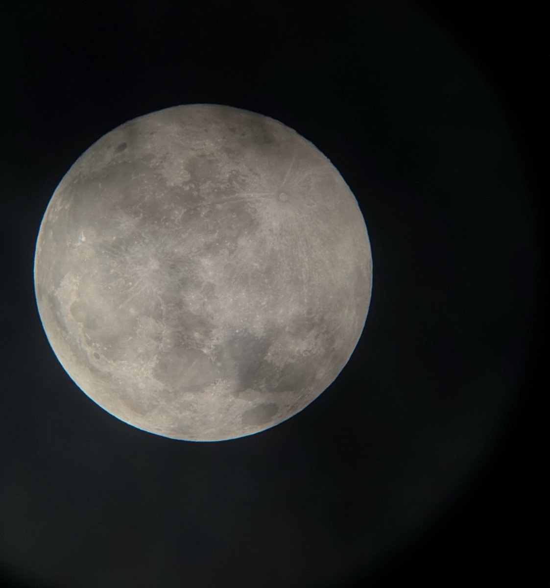 iirux2m's tweet photo. めちゃ今更だけど科学館好きなら天体観測もオススメ、場所によっては貸切できる！
トランス蛾だからキラキラしたもの好き、星も花火もパチンコもアイドルもキラキラしてるから好きなんだよねーꢏꢷ𛰧ꐐ̴ᴗꐐ̴𛰨 https://t.co/zdBlYNyZTa
