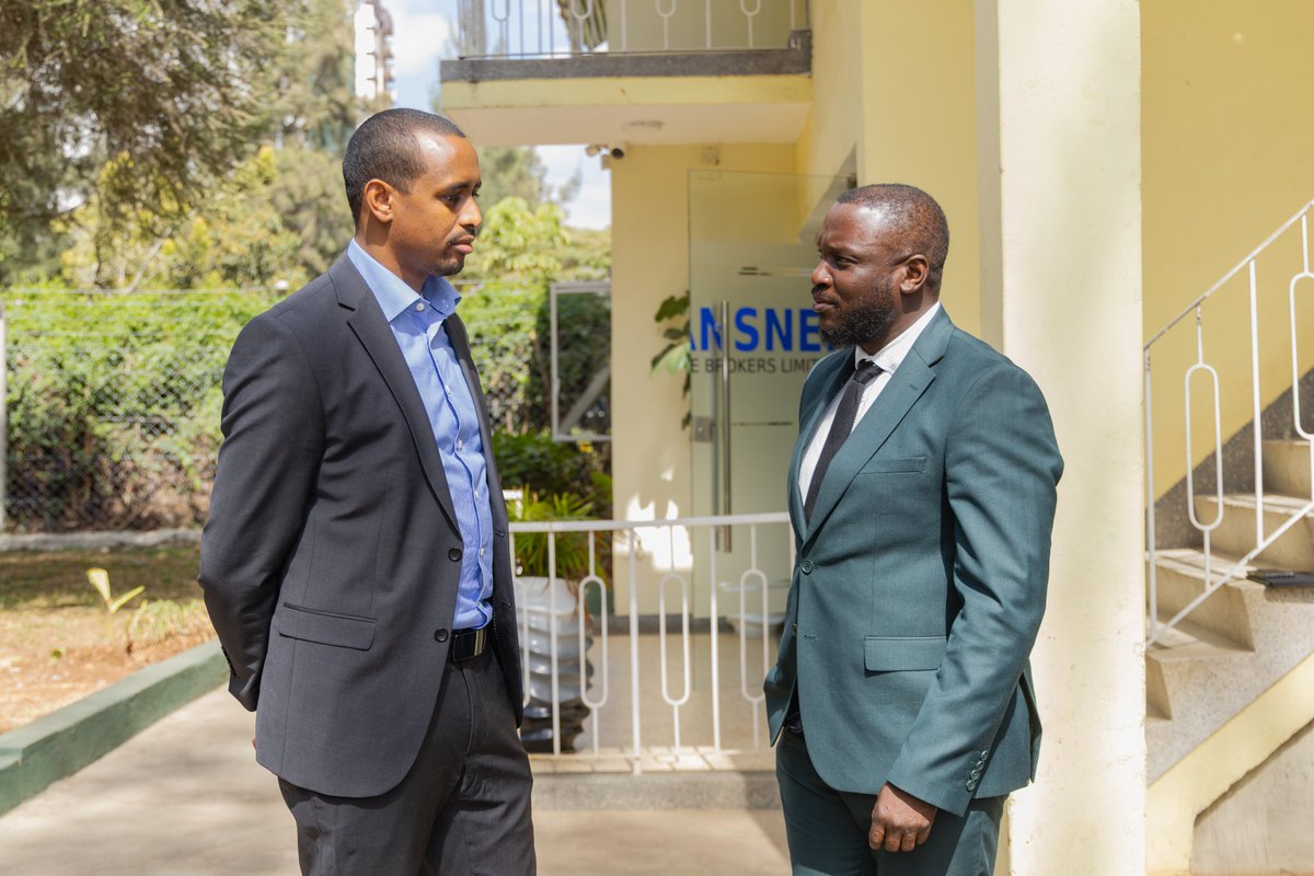 AAR_Insurance's tweet photo. Some cake, beautiful gifts and a whole lot of appreciation. 🎂🎁🧡

We paid our partners at Transnep Insurance Brokers a visit to celebrate the people and partnerships that help us keep going #TheExtraMile.

Because great service is even better when it is powered by strong partnerships.

At AAR, #HukuTunajiTumAAR.

#CustomerServiceWeek2026 #AARInsurance