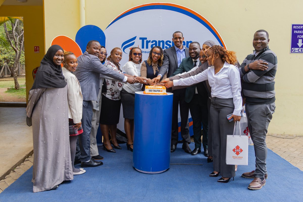 AAR_Insurance's tweet photo. Some cake, beautiful gifts and a whole lot of appreciation. 🎂🎁🧡

We paid our partners at Transnep Insurance Brokers a visit to celebrate the people and partnerships that help us keep going #TheExtraMile.

Because great service is even better when it is powered by strong partnerships.

At AAR, #HukuTunajiTumAAR.

#CustomerServiceWeek2026 #AARInsurance
