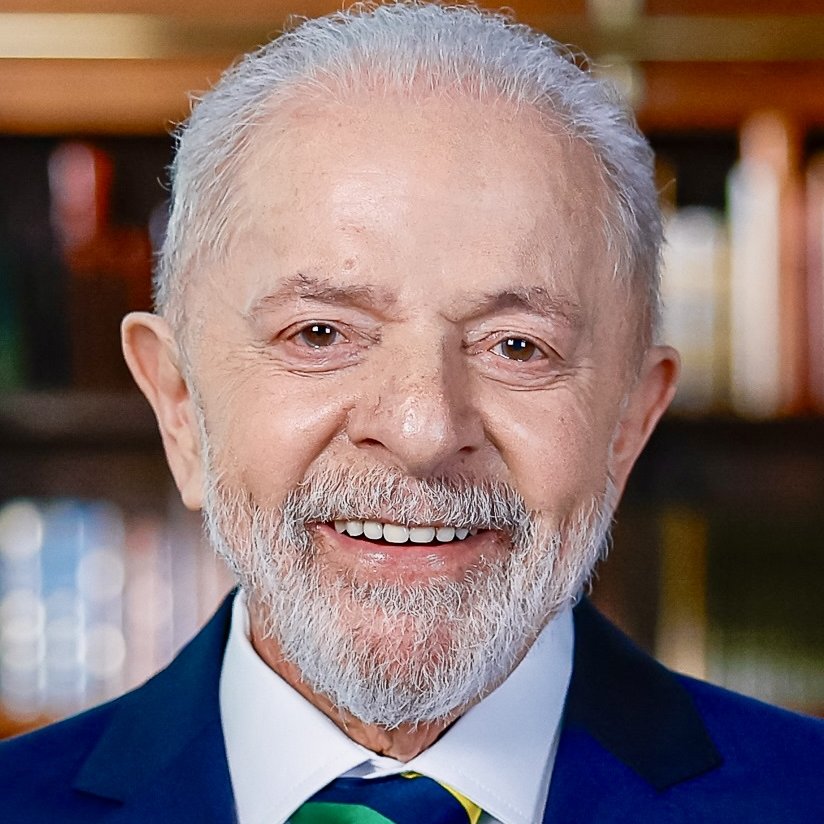 stagepopbr's tweet photo. VOCÊ SABIA? Foi no governo do presidente Lula que surgiu o programa Farmácia Popular, oferecendo medicamentos essenciais a preços mais baixos para a população. https://t.co/st86Te4YGN