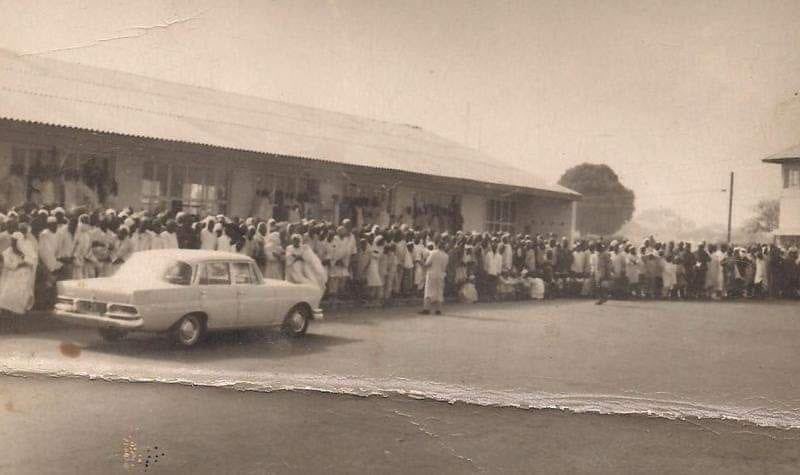 RakaFatima's tweet photo. Last Trip to Nigeria, 1971.

Thank you barhama, for bringing light of Islam to Nigeria.

- @AnatomyOfSufism https://t.co/NkhAIPrjSj