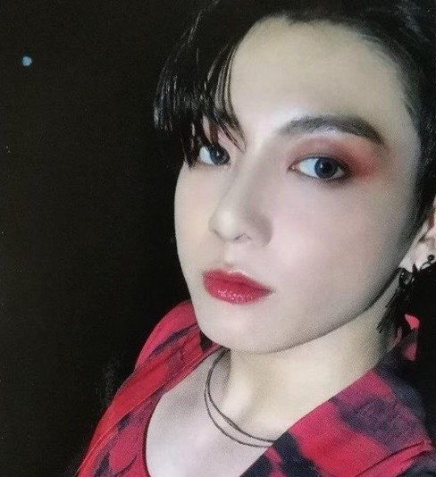xxacgt's tweet photo. Korean beauty standards https://t.co/u6dBAJyicJ