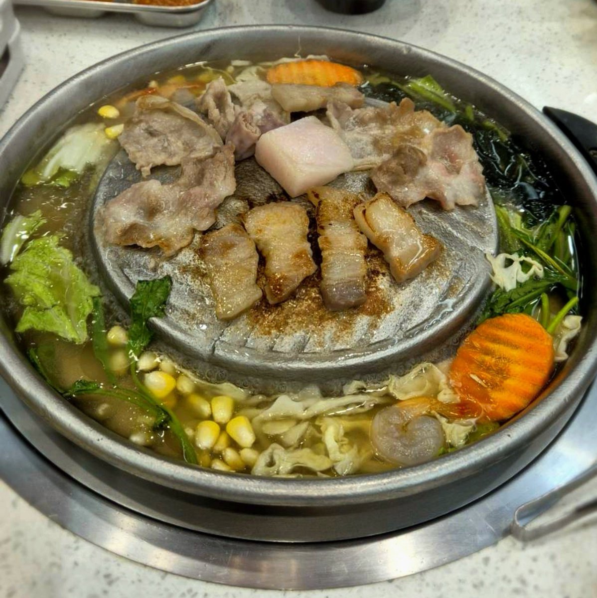 Nxsssr0dp's tweet photo. 🐷 https://t.co/aAbvgbUfHi