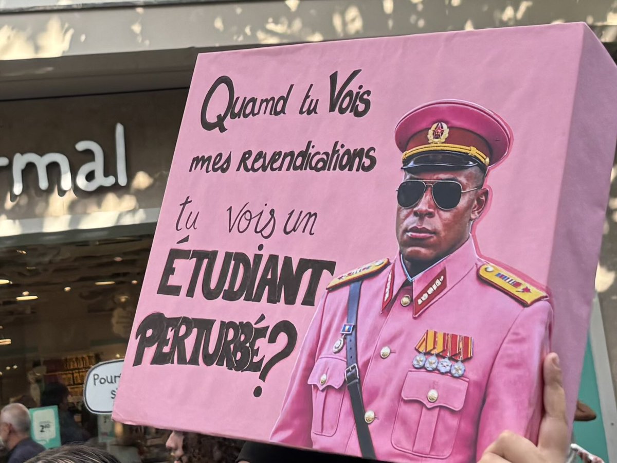 arretefrerot's tweet photo. https://t.co/KFW6Gcmp3E