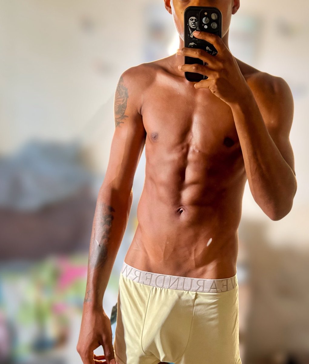 Valoyvaloy24's tweet photo. Unas ganas de…🍆🍑💦 https://t.co/lChH23mwgX