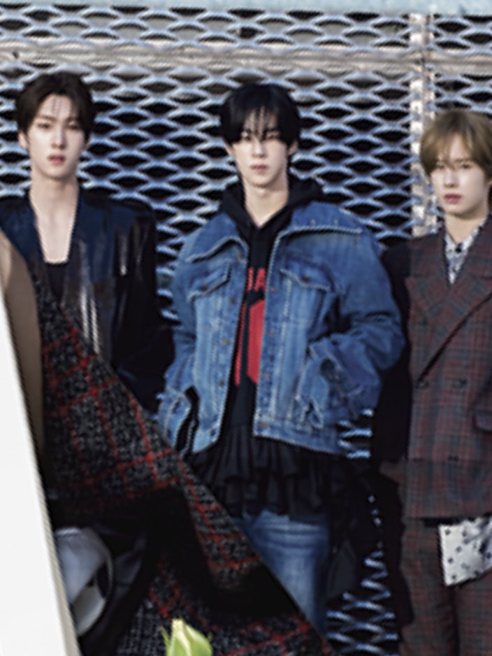 lekasatu's tweet photo. ????? ARE WE GETTING DOH IN A SKIRT https://t.co/wRUhZdaale