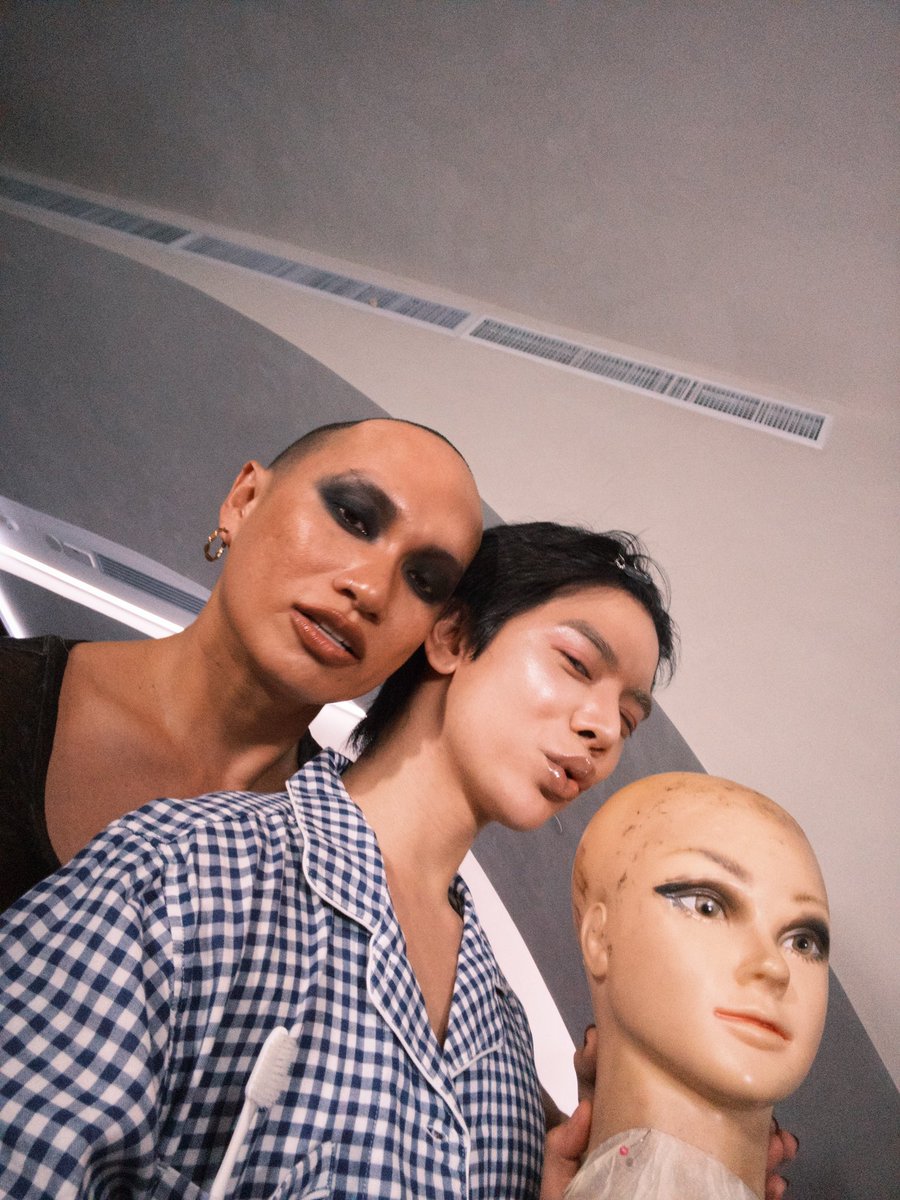 BABE_OFC's tweet photo. 𝑰𝑮 𝑼𝒑𝒅𝒂𝒕𝒆: : patcha.thai

💬 Happy birthday @.babe.in ดีใจที่เจอแกในปีนี้ ไม่รู้จักวาลส่งมาเจอเพราะอะไร หรือเพราะเราเพี้ยน แต่รักนะคะ เก่งมาก ขอให้ไปให้สุด ไปด้วยกัน

#babiibabe https://t.co/v5KVhVgR9p