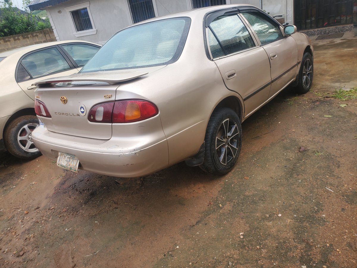 deliman07's tweet photo. @Carsnationn Toyota Corolla 2000 Abeokuta South, Ogun State https://t.co/CoKGDkNn8S