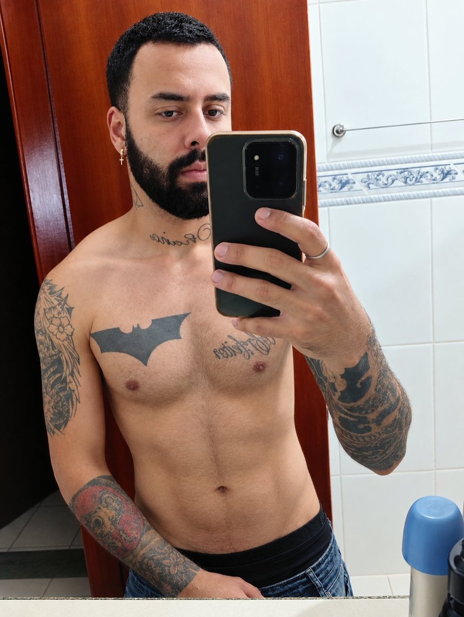 Johny03i's tweet photo. Boa tarde 😉

#PINTOSAWARDSㅤ 
#PINTOAWARDSㅤㅤ 
#pintoawardsㅤㅤㅤ 
#PINTOSAWARDSㅤ 
#BUNDAAWARDSㅤ 
#BUCETÃOAWARDS 
#PEITOSWARDSㅤ 
#PEITOSAWARDSㅤ 
#PEITOAWARDSㅤ https://t.co/1mTC7kKeSD