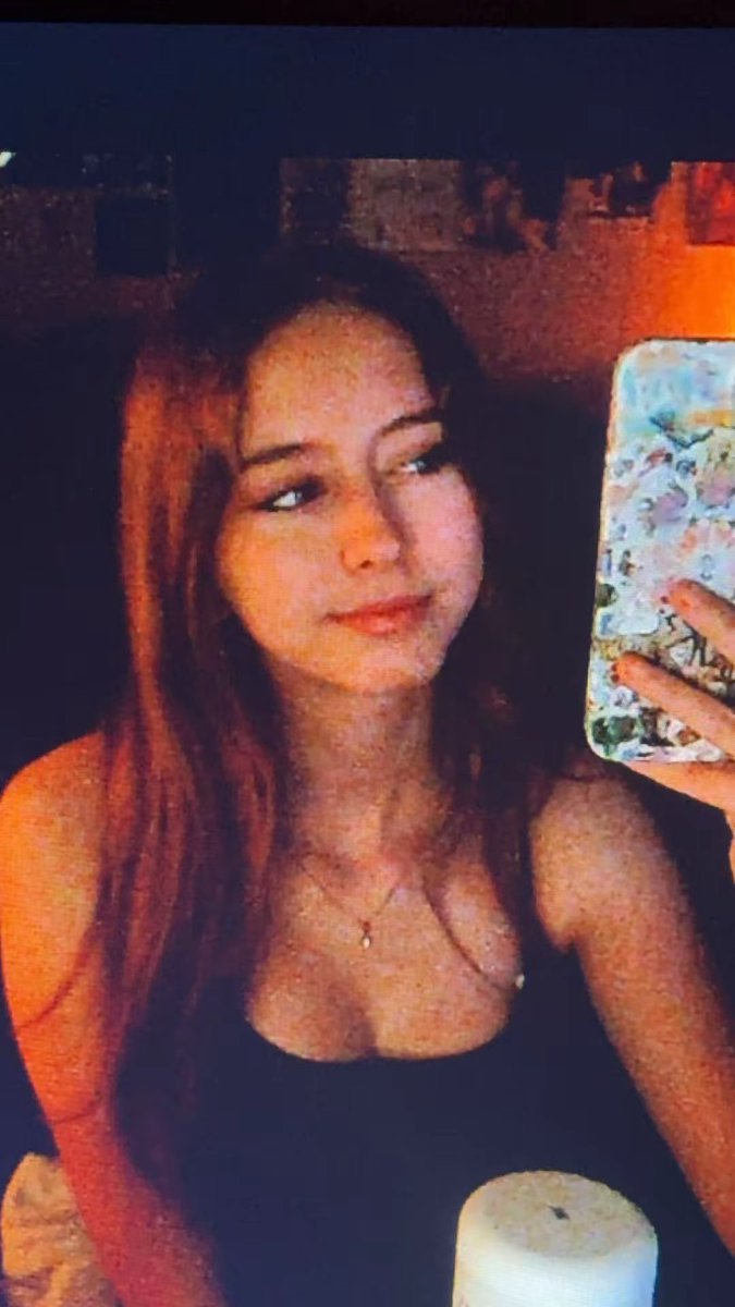 truecstacy's tweet photo. low quality exploit https://t.co/MibRq18wK9
