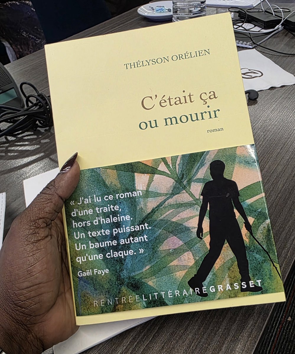 jalybadiane's tweet photo. Je l'ai eu... et je vais le lire que ça soit écrit avec l'IA ou pas !

#LoveLife https://t.co/3FrKNaUIbQ