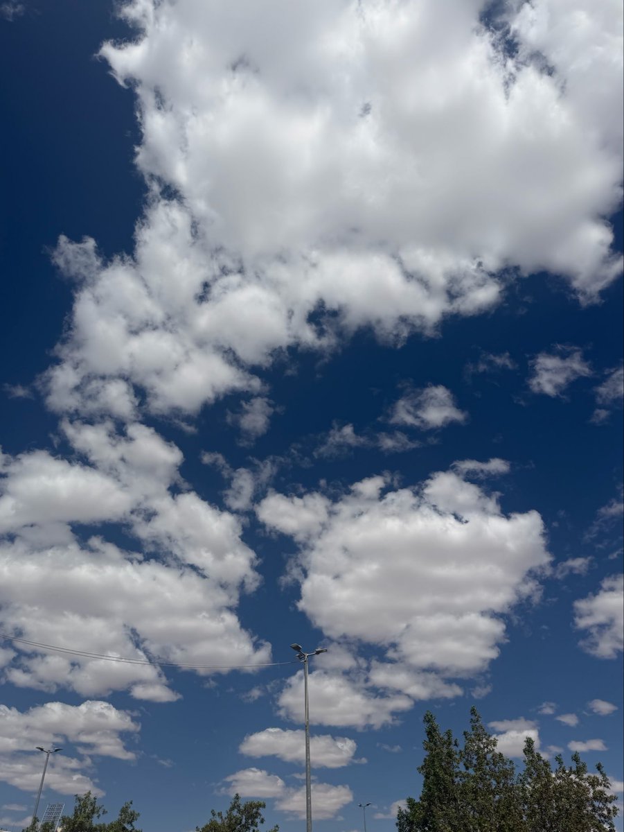 _rxllo's tweet photo. سَمـاء اليوم سبحان الله ☁️ https://t.co/8fq6rPKzNB