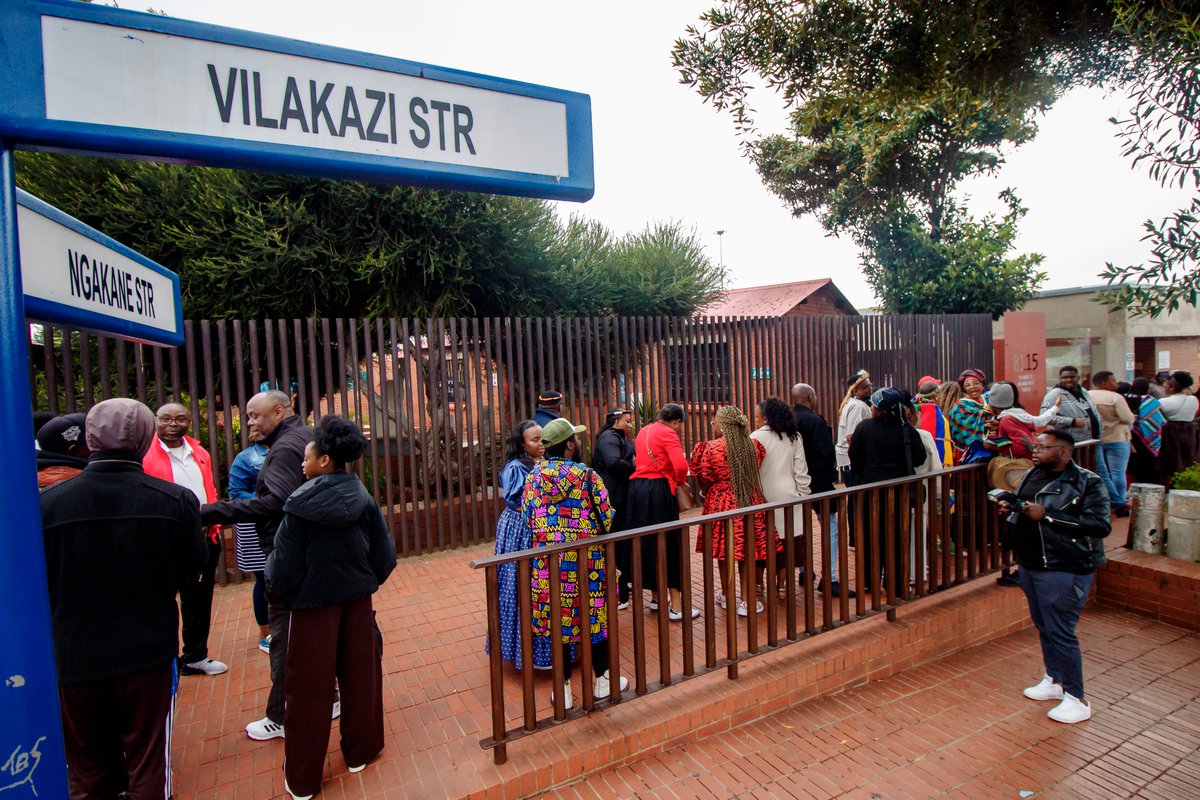 MictSeta's tweet photo. Celebrating Heritage Month 2026
Team #MICTSETA paused to reconnect with the stories, people &amp; places that shape us, through a Heritage Safari-inspired experience and excursion to Soweto.

Celebrating where we come from. Shaping where we are going.

#MICTSETA #HeritageMonth2026 https://t.co/vbzFWgHJDq