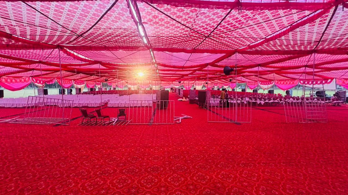 RohanMittalktl's tweet photo. 🚩 सेवा ज्योत यात्रा | कैथल
आज पुलिस लाइन पहुंचकर कल 7 अक्टूबर को होने वाली सेवा ज्योत यात्रा की तैयारियों का जायजा लिया।
कार्यक्रम का संयोजक होने के नाते आयोजन से जुड़ी व्यवस्थाओं, तैयारियों एवं आवश्यक प्रबंधों की समीक्षा की @ArchanaGuptaBJP @MPNaveenJinda @AkshitDahiyaBJP https://t.co/r8CrnhRb4j
