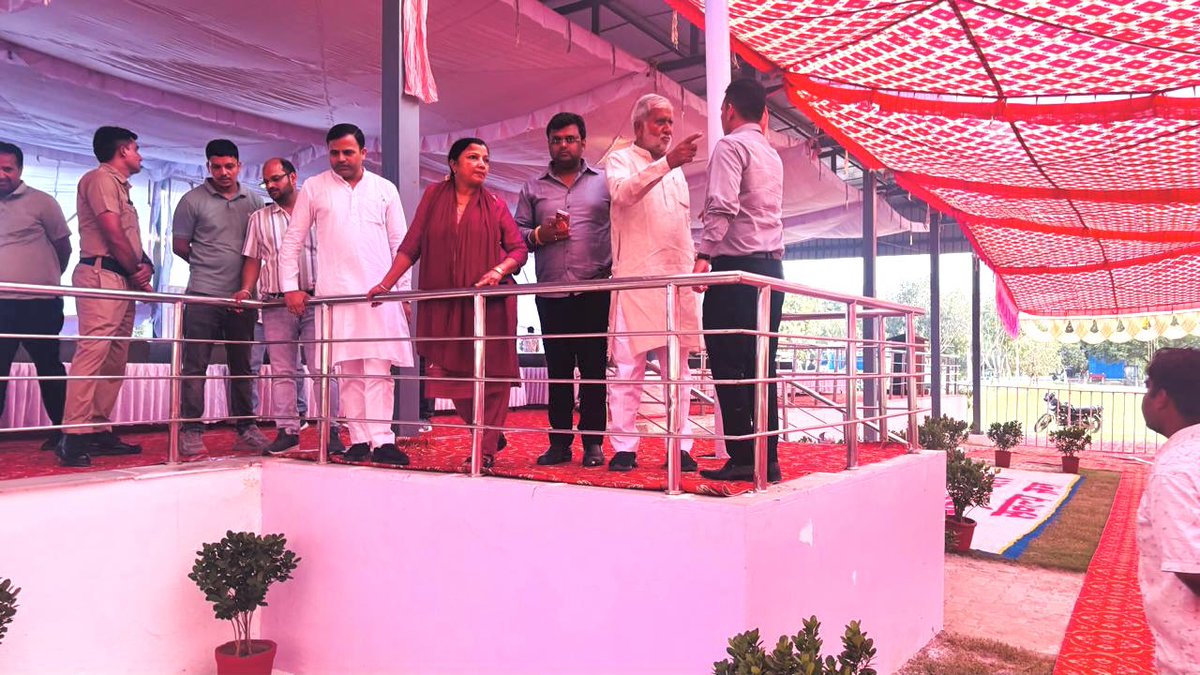 RohanMittalktl's tweet photo. 🚩 सेवा ज्योत यात्रा | कैथल
आज पुलिस लाइन पहुंचकर कल 7 अक्टूबर को होने वाली सेवा ज्योत यात्रा की तैयारियों का जायजा लिया।
कार्यक्रम का संयोजक होने के नाते आयोजन से जुड़ी व्यवस्थाओं, तैयारियों एवं आवश्यक प्रबंधों की समीक्षा की @ArchanaGuptaBJP @MPNaveenJinda @AkshitDahiyaBJP https://t.co/r8CrnhRb4j