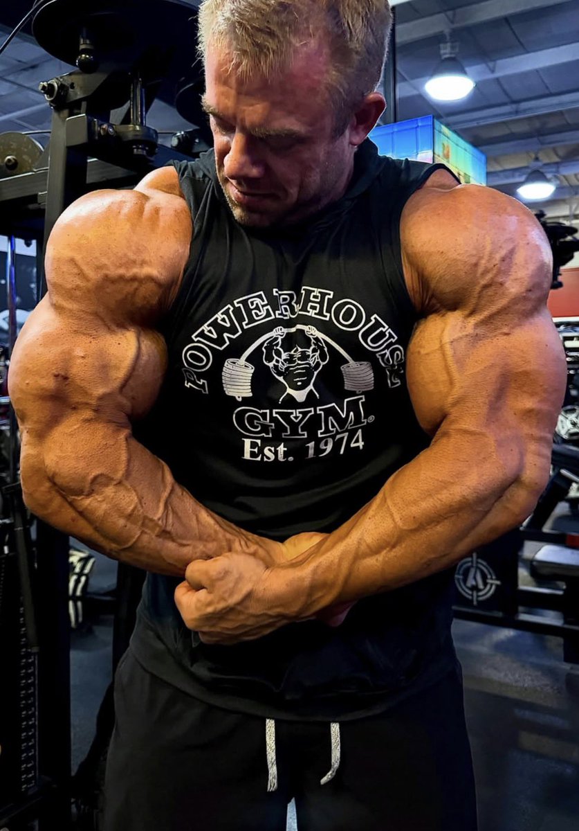MuscleJacking tweet picture