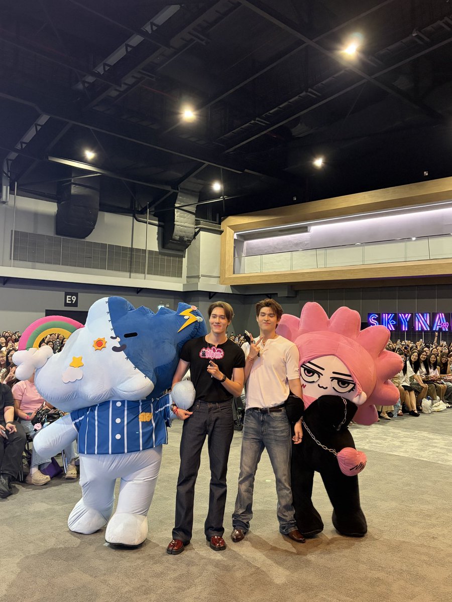 littlenuaa's tweet photo. จั้นทำเต้มที่แล้วย่า อย่าลืม20จั้นกะน้อง https://t.co/bSIz85E1IK