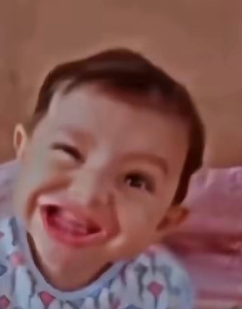 tacocatio's tweet photo. @_Olivia_Vtuber A little boy who tried lemon juice. The full video never fails to make me LMAO https://t.co/OB4JtoQevJ