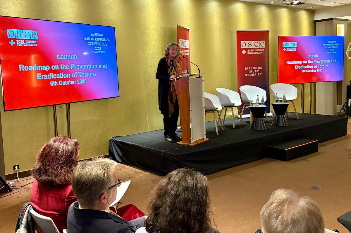 SwissPeaceHR's tweet photo. The prohibition of torture is absolute. But how can existing commitments translate into stronger safeguards?
Today at #WHDC Conference,🇨🇭@SwitzerlandOSCE launched the Roadmap on Torture Prevention.
👇Check its 18 Action Points, drawing on the expertise and work of @SwissPeaceHR https://t.co/DZ5zFJHdw6