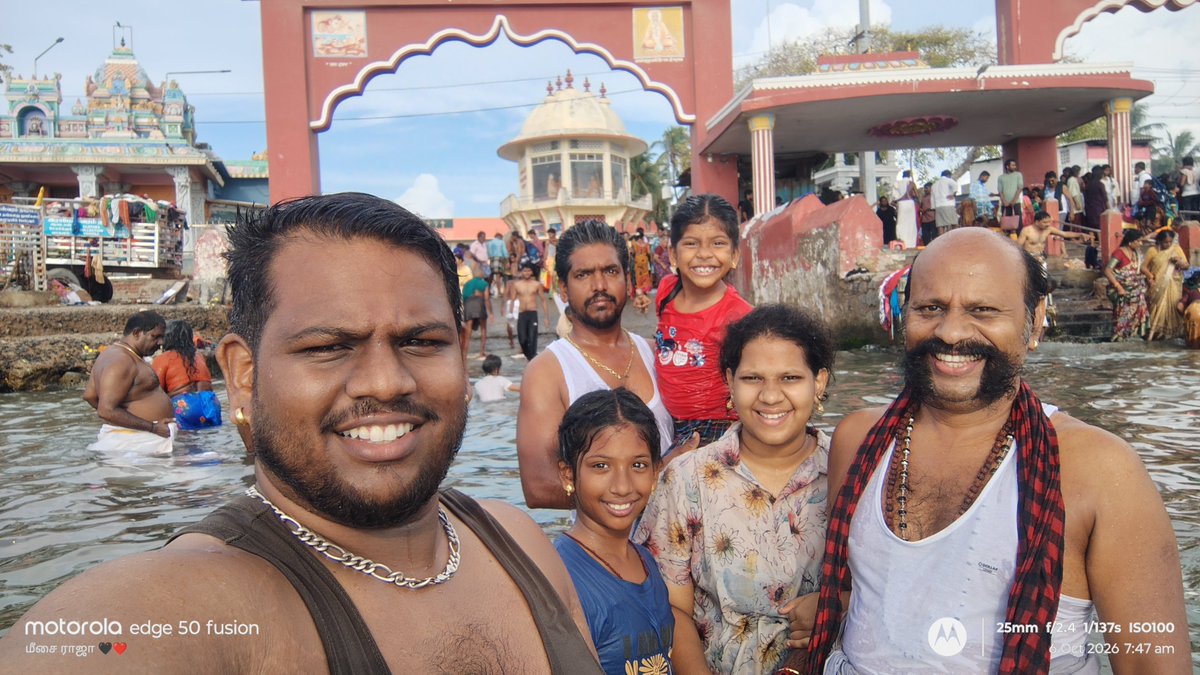 ELRraja's tweet photo. இராமேஸ்வரம் என்பது தமிழ்நாட்டின் இராமநாதபுரம் மாவட்டத்தில் பாம்பன் தீவில் அமைந்துள்ள உலகப் புகழ்பெற்ற இந்துக்களின் புனிதத் தலமாகும்.
@arivalayam https://t.co/xvRw6eR5qN