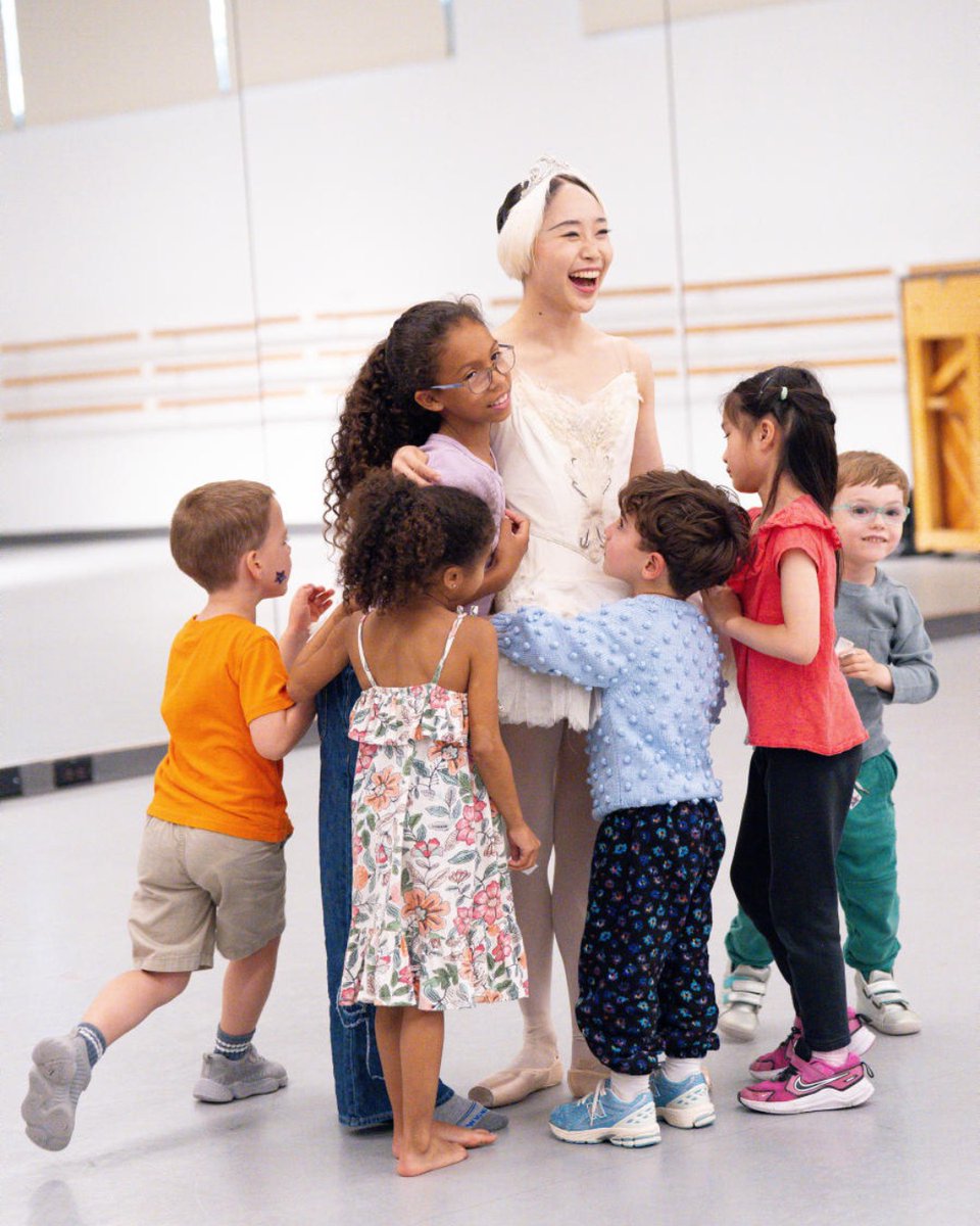 sfballet's tweet photo. Tiny Dances Swan Lake is bringing the magical world of ballet to our smallest audience members! Performed by our Trainees and Level 8 students, this is more than a performance, it’s a day of discovery. Onstage Nov 7 &amp; 8 only: https://t.co/PTC2bqrbnq

(📸 Francesca Fox) https://t.co/6CI7FMCMfV