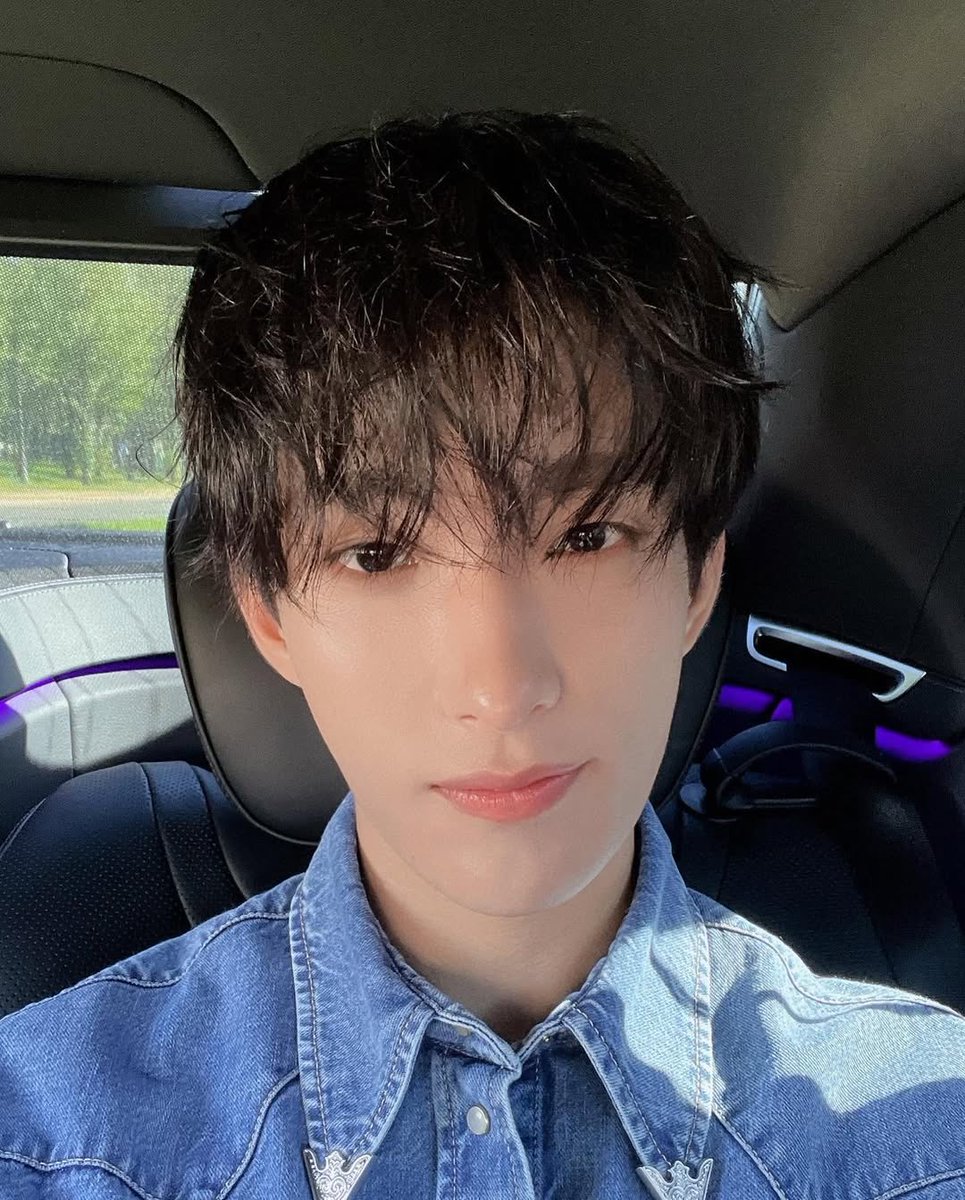 timefordk's tweet photo. 231007 도겸 인스타그램 #dkig
#도겸 #ドギョム #DOKYEOM #세븐틴 https://t.co/pQj1l1lDXz