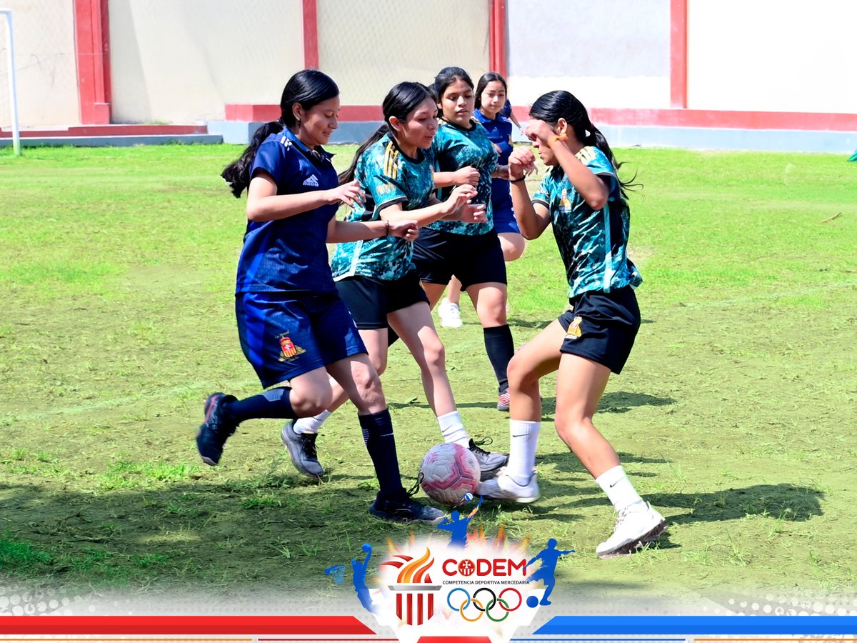 MercedHuacho's tweet photo. CODEM | FÚTBOL – NIVEL SECUNDARIA

Intensidad, coordinación y determinación estuvieron presentes en cada partido de fútbol de la CODEM. Nuestros estudiantes de secundaria afrontaron cada encuentro poniendo en práctica sus habilidades y disfrutando de la experiencia de competir https://t.co/OuSvNVglpZ