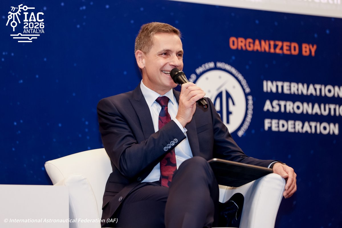 iafastro's tweet photo. IAF GNF - Artemis II Mission Results: The Industry Perspective

"In the end It is about people. It is about astronauts who have to be safe, going into orbit safely, coming back safe." - Wolfgang Duerr, Vice President and Head of Global Business Institutional Space, Airbus Defence and Space

#IAC2026 @IAC2026Antalya @AirbusSpace