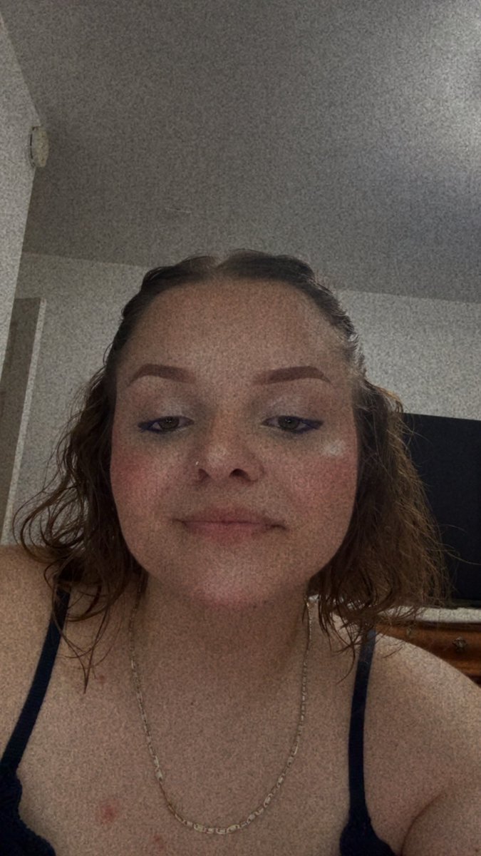 OnlycatXO's tweet photo. Would you nut on this face? 😋😏 https://t.co/ekwMC0yghA
