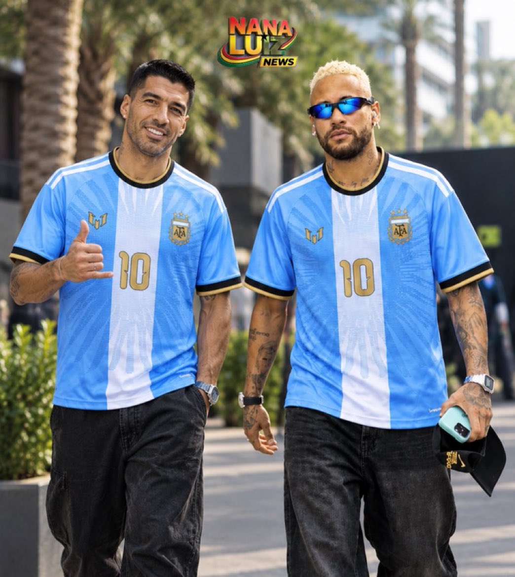 LamineYamaba's tweet photo. 🚨Breaking News: Neymar and Luis Suarez has arrived in Argentina to wittiness Messi farewell game tonight 👀🐐 https://t.co/Sk6BRKi5Xz