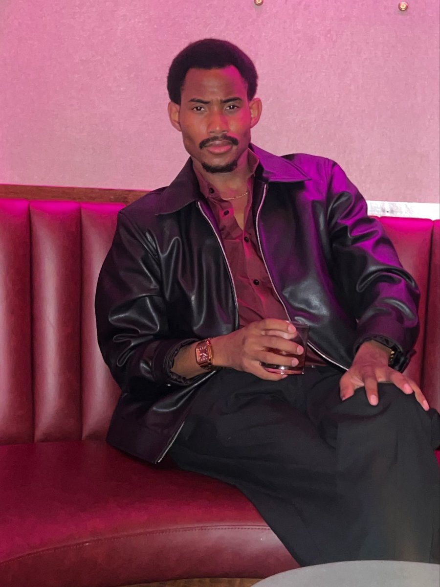 andrewilliamsus's tweet photo. I love being Black

I just really hate Nіggas https://t.co/6Fc9jyWzze