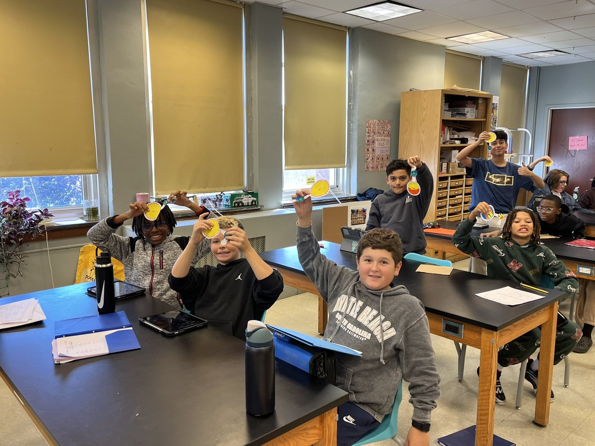skellyscience's tweet photo. Building Sun-Earth-Moon systems to assist with comprehension in 7th grade science @HTHMiddleSchool @MalverneSTEM https://t.co/ynx6ScpikW